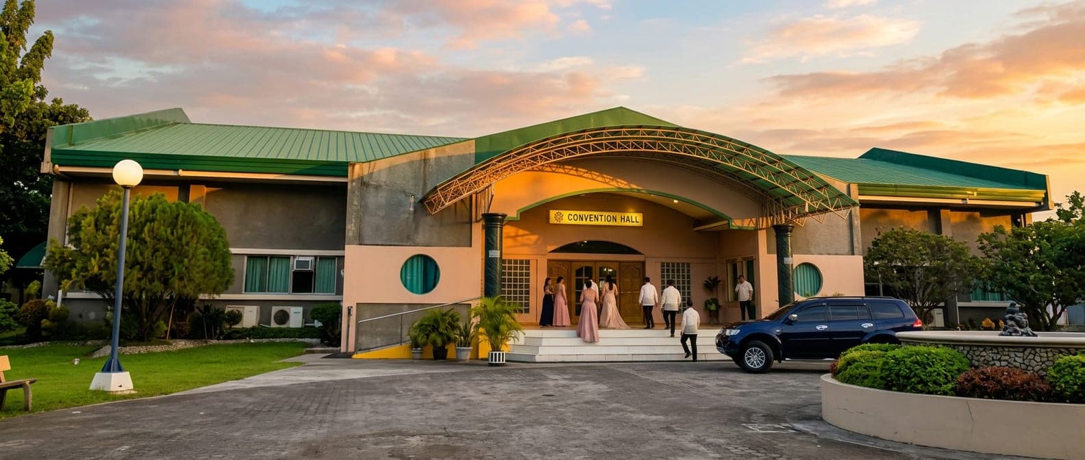 Guests arriving at the PinnoyStars convention hall at golden hour